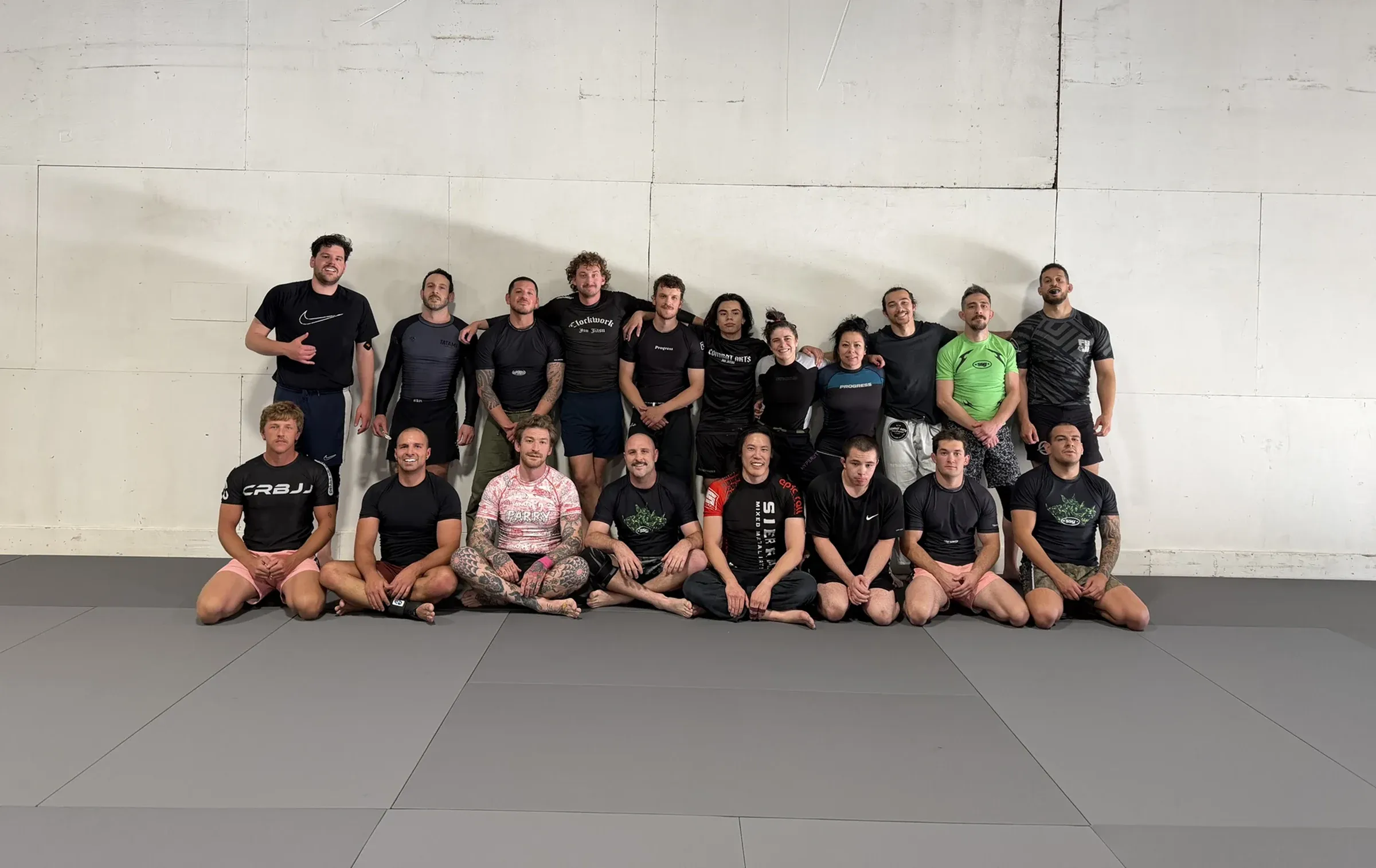 Large class training together at Neighborhood Jiu Jitsu